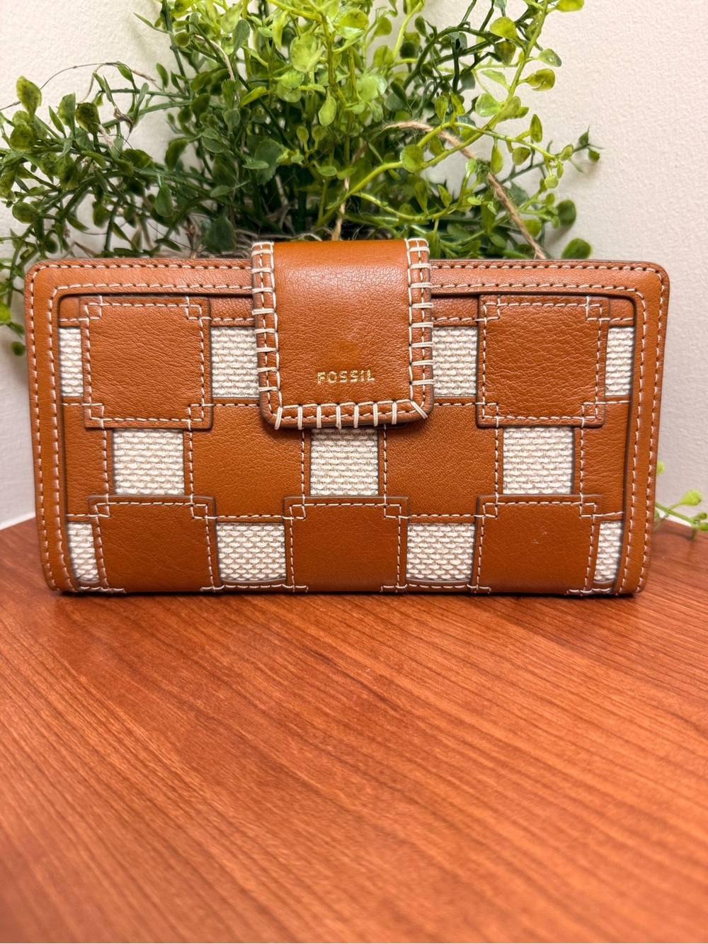 FOSSIL Logan Leather/Fabric Wallet RFID Blocking With Snap Button Clutch NWOT